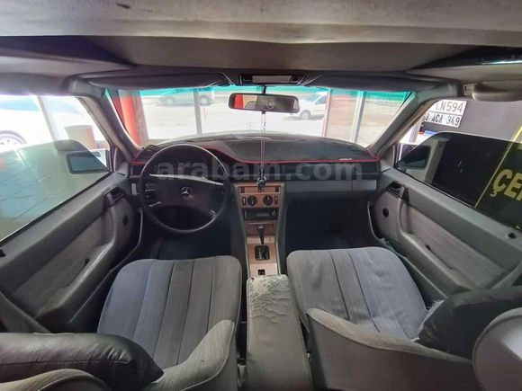 Galeriden Mercedes - Benz 260 E 1986 OTOMATİK 
