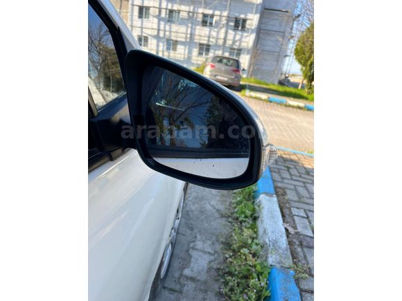 Sahibinden Toyota Yaris 1.33 Fun 2012 Model 