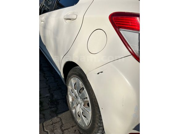 Sahibinden Toyota Yaris 1.33 Fun 2012 Model 