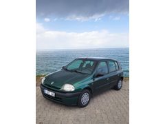 Sahibinden Renault Clio 1.4 RTA 2000 Model  317.000 km Yeşil