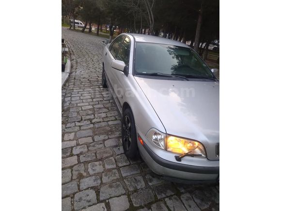 Sahibinden DÜŞÜK Km li  Volvo S40 1.8 2000 Model Çanakkale