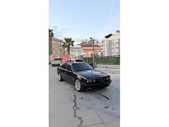 1994 M5 dönüşüm özenle hazırlanmış