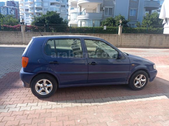Sahibinden Volkswagen Polo 1.6 2000 Model  173.000 km Lacivert