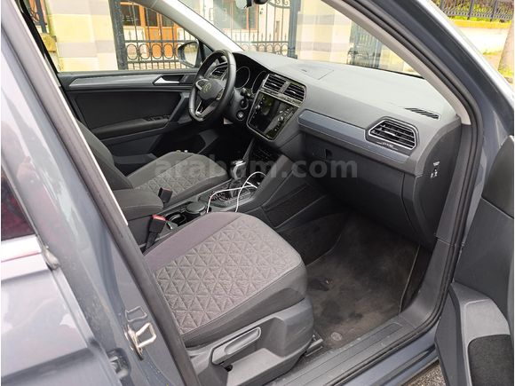 Sahibinden Volkswagen Tiguan 1.5 TSI Life 2020 Model İstanbul 70.000 km Gri