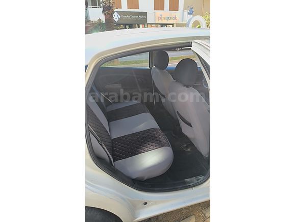Sahibinden Fiat Linea 1.4 Fire Active Plus 2013 Model  262.000 km Beyaz