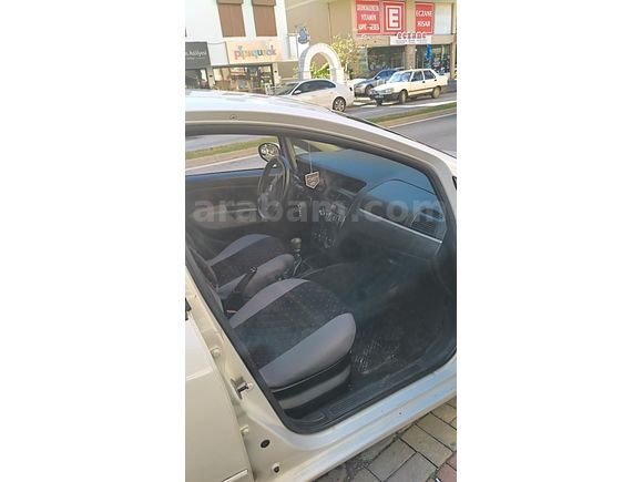 Sahibinden Fiat Linea 1.4 Fire Active Plus 2013 Model  262.000 km Beyaz