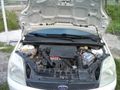 Ford Fiesta 1.4 Comfort OTOMATİK VİTES 2005 Model değişensiz orjinal İzmir