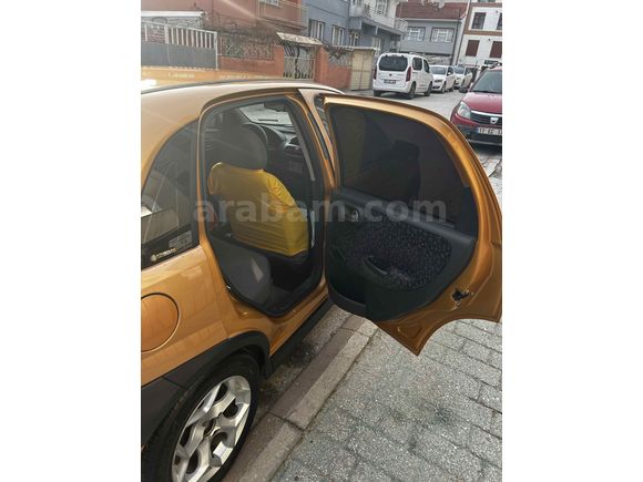 Sahibinden Opel Corsa 1.4  düşük km 
