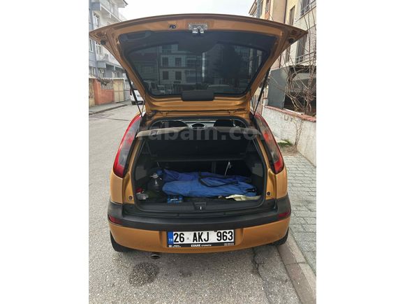 Sahibinden Opel Corsa 1.4  düşük km 

