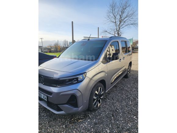 Sahibinden Opel Combo 1.5 CDTI Ultimate 2024 Model Düzce