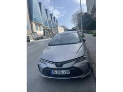 Sahibinden Toyota Corolla 1.8 Hybrid Dream 2021 Model 