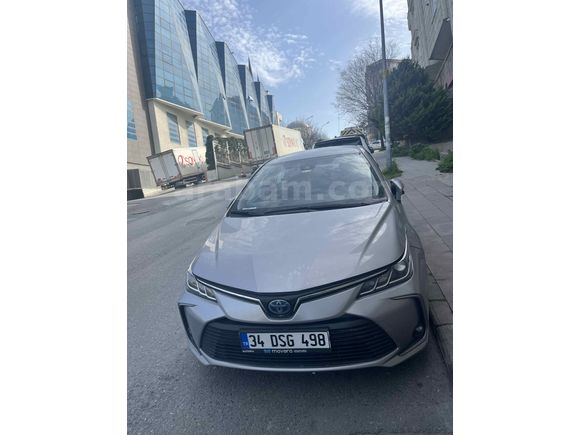 Sahibinden Toyota Corolla 1.8 Hybrid Dream 2021 Model 