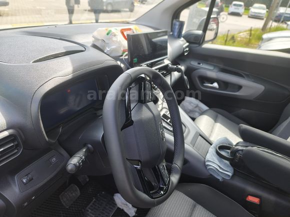 Sahibinden Toyota Proace City 1.5 D Passion X-Pack 2025 Model Balıkesir