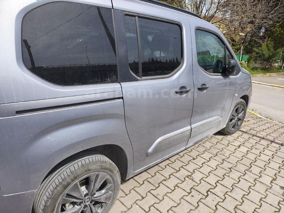 Sahibinden Toyota Proace City 1.5 D Passion X-Pack 2025 Model Balıkesir