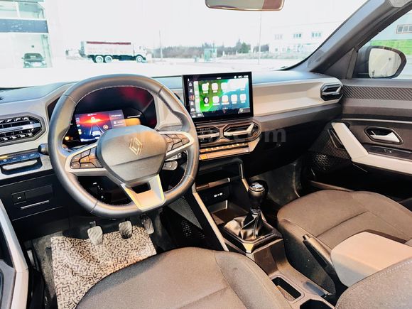 BOYASIZ+2025 ÇIKIŞLI+ŞERİT TAKİP+OTONOM SÜRÜŞ+HAYALET+GERİ GÖRÜŞ+LED FAR+DUSTER
