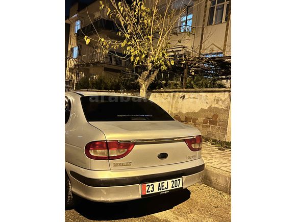 Sahibinden Renault Megane 1.6 RXT 2000 Model 