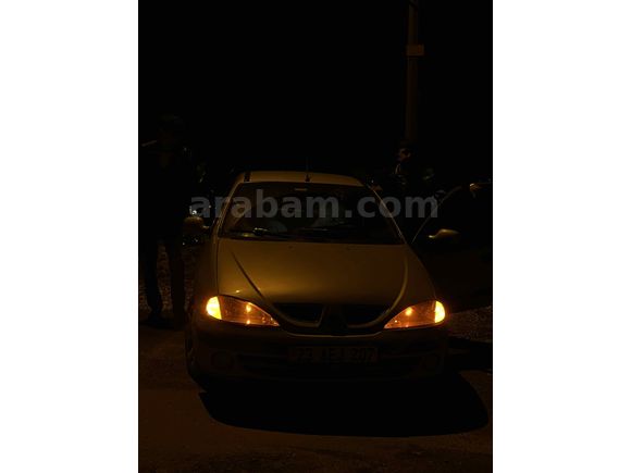 Sahibinden Renault Megane 1.6 RXT 2000 Model 