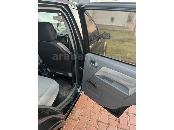 Sahibinden Ford Fusion 1.6 Lux 2004 Model 