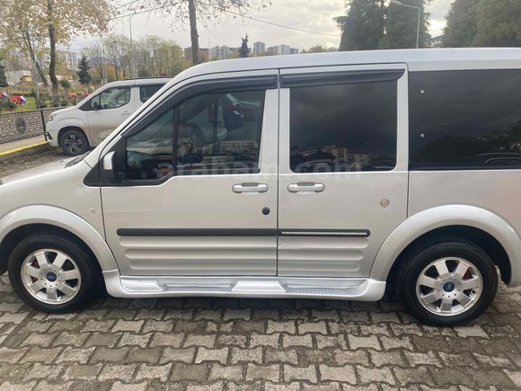 Sahibinden Ford Tourneo Connect 110PS 2010 Model 