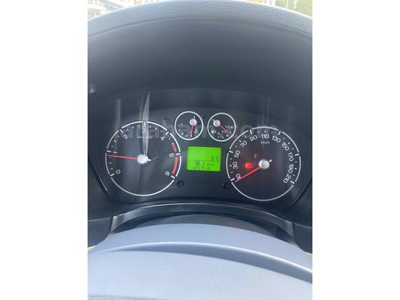 Sahibinden Ford Tourneo Connect 110PS 2010 Model 