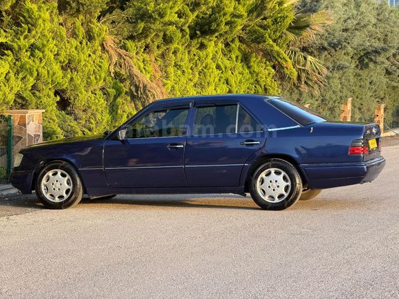 Sahibinden Mercedes - Benz 200 E 1990 Model