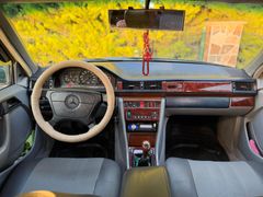 Sahibinden Mercedes - Benz 200 E 1990 Model