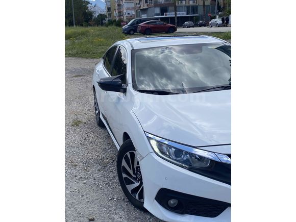 Sahibinden Honda Civic 1.6i DTEC Elegance 2018 Model 