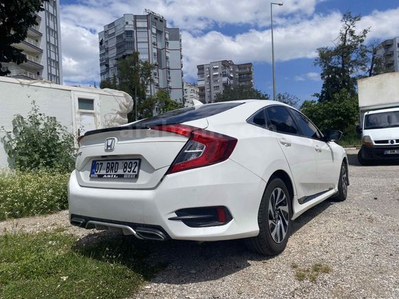 Sahibinden Honda Civic 1.6i DTEC Elegance 2018 Model 