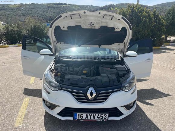 BURAK ŞAHİN OTOMOTİV'DEN SATILIK 2018 MODEL MEGANE 4 ICON