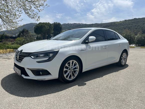 BURAK ŞAHİN OTOMOTİV'DEN SATILIK MEGANE 4 ICON PAKET DİZEL OTOMOTİK