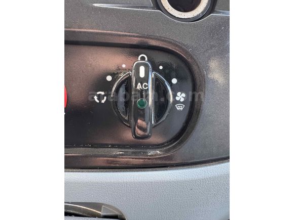 GÜLER OTO GALERİ 2012 MODEL 300S DEĞİŞENSİZ 