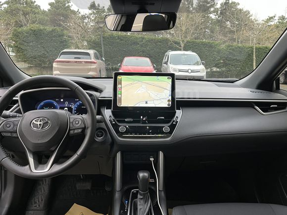 Sahibinden Toyota Corolla Cross 1.8 Hybrid Passion 2023 Model Cam Tavanlı
