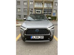 Sahibinden Toyota Corolla Cross 1.8 Hybrid Passion 2023 Model Cam Tavanlı