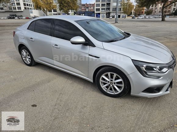 RENAULT MEGANE 1.5 BLEDC TOUCH OTOMATİK