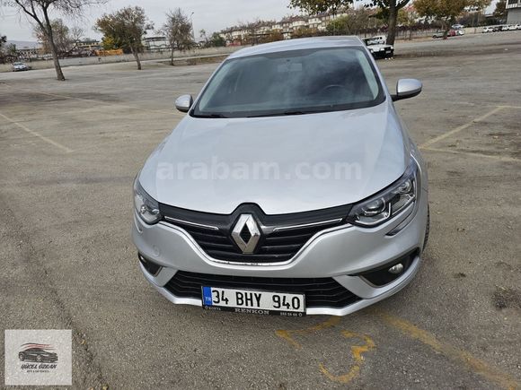 RENAULT MEGANE 1.5 BLEDC TOUCH OTOMATİK