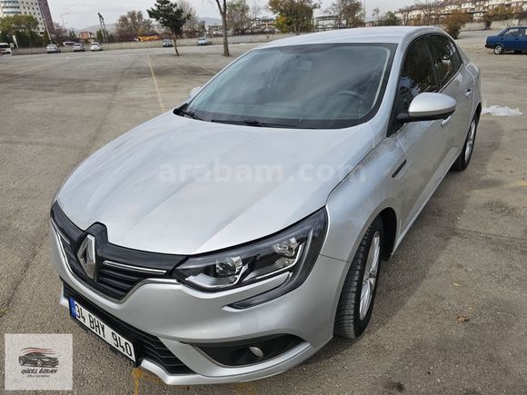 RENAULT MEGANE 1.5 BLEDC TOUCH OTOMATİK