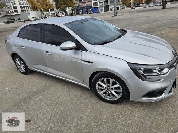 RENAULT MEGANE 1.5 BLEDC TOUCH OTOMATİK