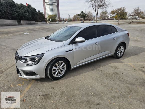 RENAULT MEGANE 1.5 BLEDC TOUCH OTOMATİK