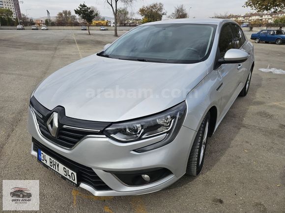 RENAULT MEGANE 1.5 BLEDC TOUCH OTOMATİK