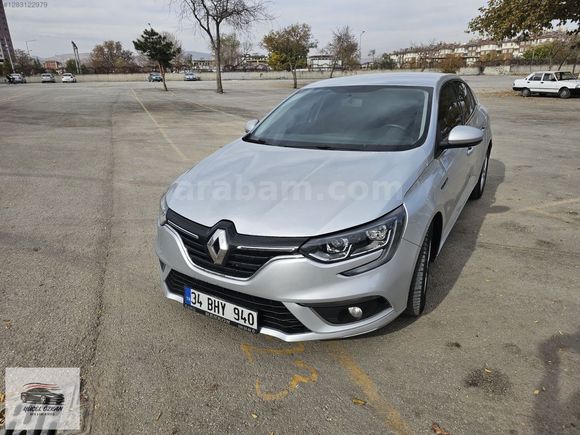 RENAULT MEGANE 1.5 BLEDC TOUCH OTOMATİK