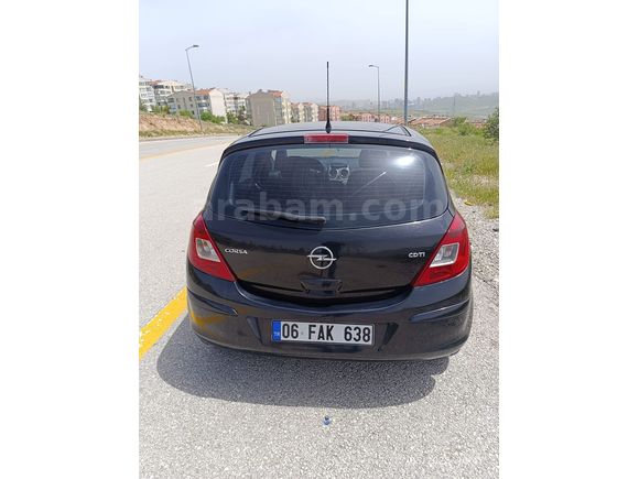 Sahibinden Opel Corsa 1.3 CDTI Essentia 2011 Model