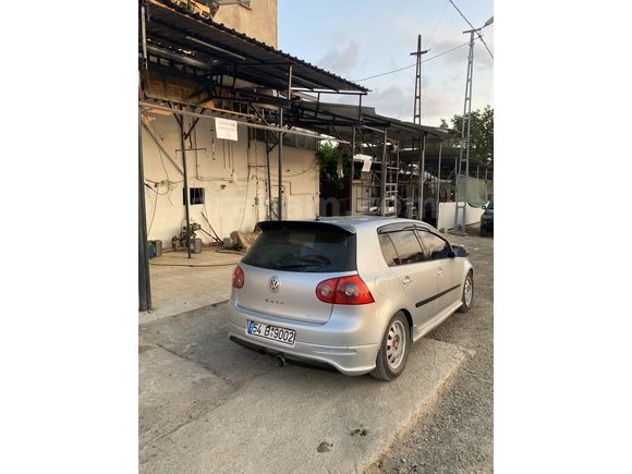 Sahibinden Volkswagen Golf 1.6 düz motor