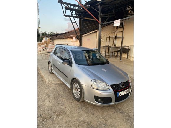Sahibinden Volkswagen Golf 1.6 düz motor