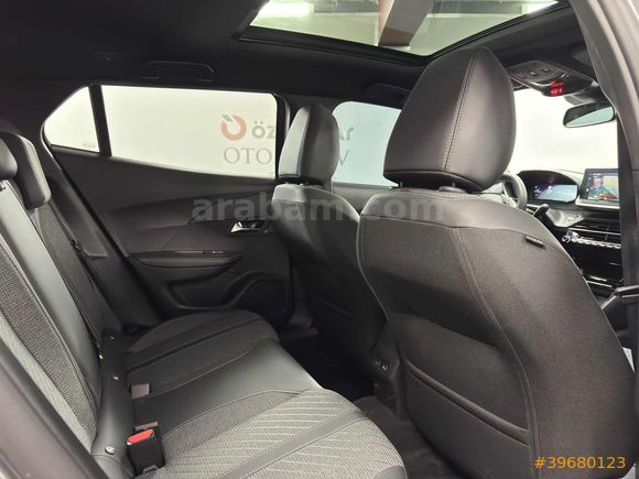 PEUGEOT 2008 | 1.2 HYBRİD 145 HP | HATASIZ BOYASIZ | CAM TAVAN
