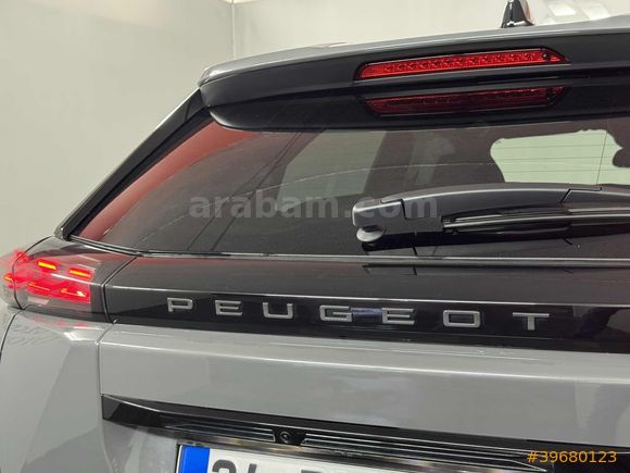 PEUGEOT 2008 | 1.2 HYBRİD 145 HP | HATASIZ BOYASIZ | CAM TAVAN