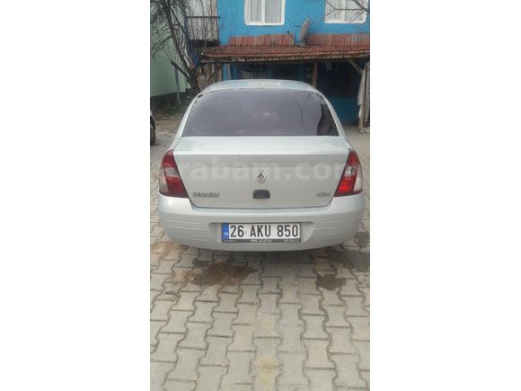 Sahibinden Renault Clio 1.4 RNA 2002 Model