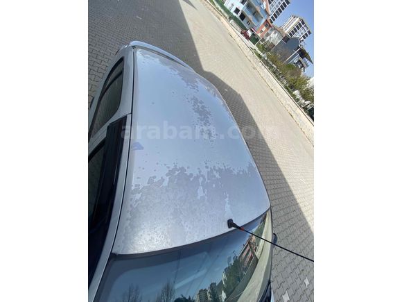 Sahibinden Renault Clio 1.4 RNA 2000 Model 