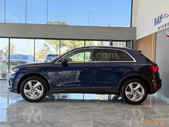 AUDİ Q3 ADVANCED 35 TFSI / 2021-12.AY ÇKŞ / HATASIZ-BOYASIZ ..