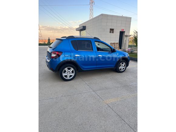 Sahibinden Dacia Sandero 1.5 dCi Stepway 2016 Model 