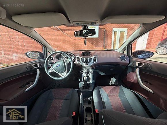 2012 MODEL 1.4 TDCİ TİTANİUM FORD FİESTA DEĞİŞENSİZ